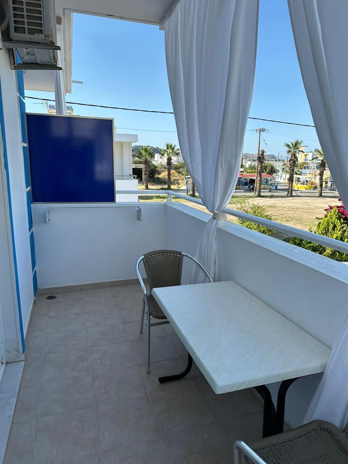 Apollonio Suites & Rooms Faliraki Rhodes Δωμάτιο φωτογραφία