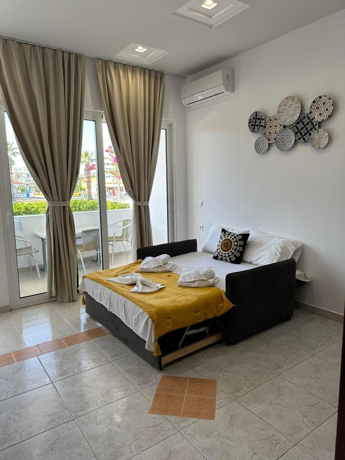 Apollonio Suites & Rooms Faliraki Rhodes Δωμάτιο φωτογραφία