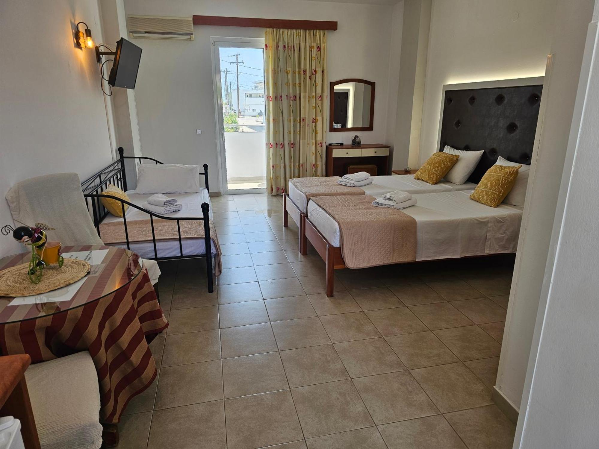 Apollonio Suites & Rooms Faliraki Rhodes Δωμάτιο φωτογραφία